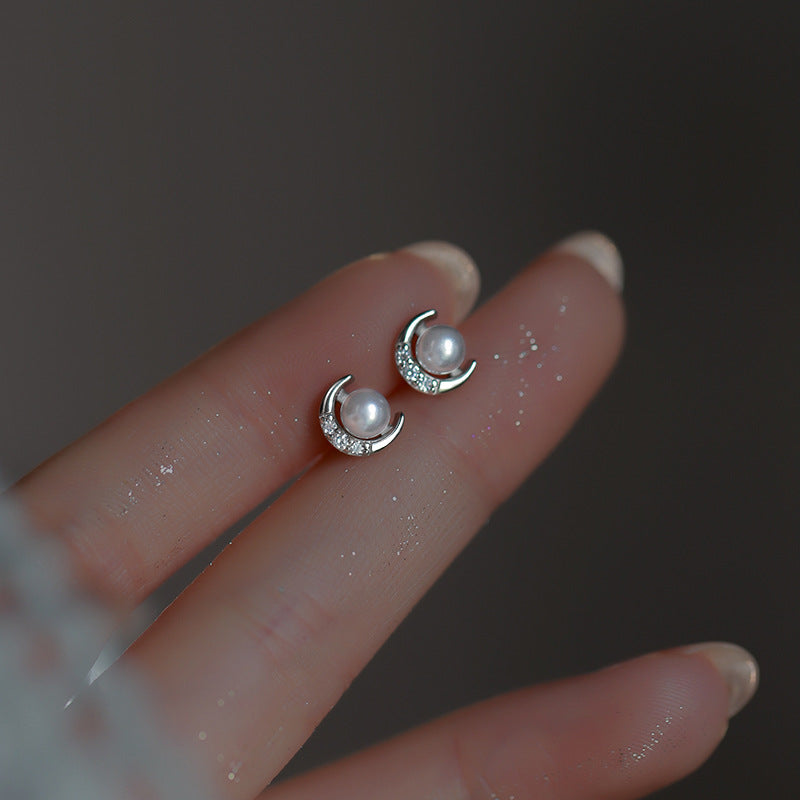 Zircon Star Moon Mini Earrings for Women Cute Korean Planet Asymmetric Ear Studs Piercing Earrings Jewelry Gifts